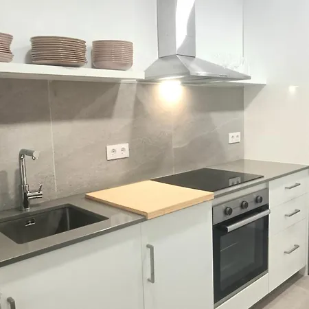 Apartament Centric 6 Cerca De A Playa Y El Tren *